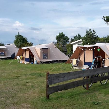 Ameland Tentenverhuur Atv Ballum Exteriör bild
